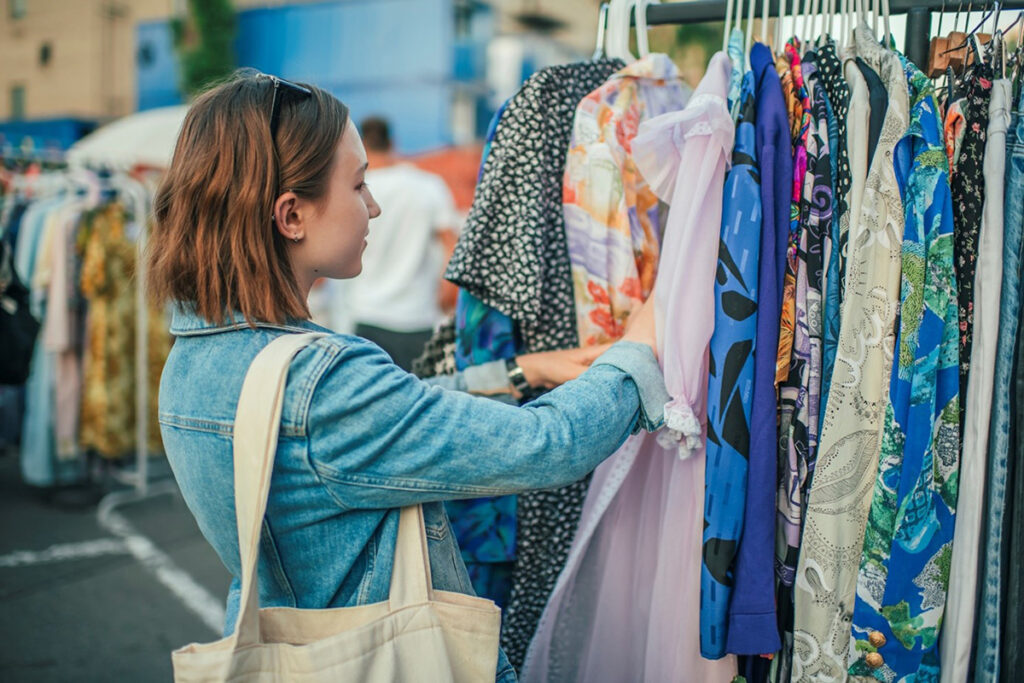 24 Recycling of clothes